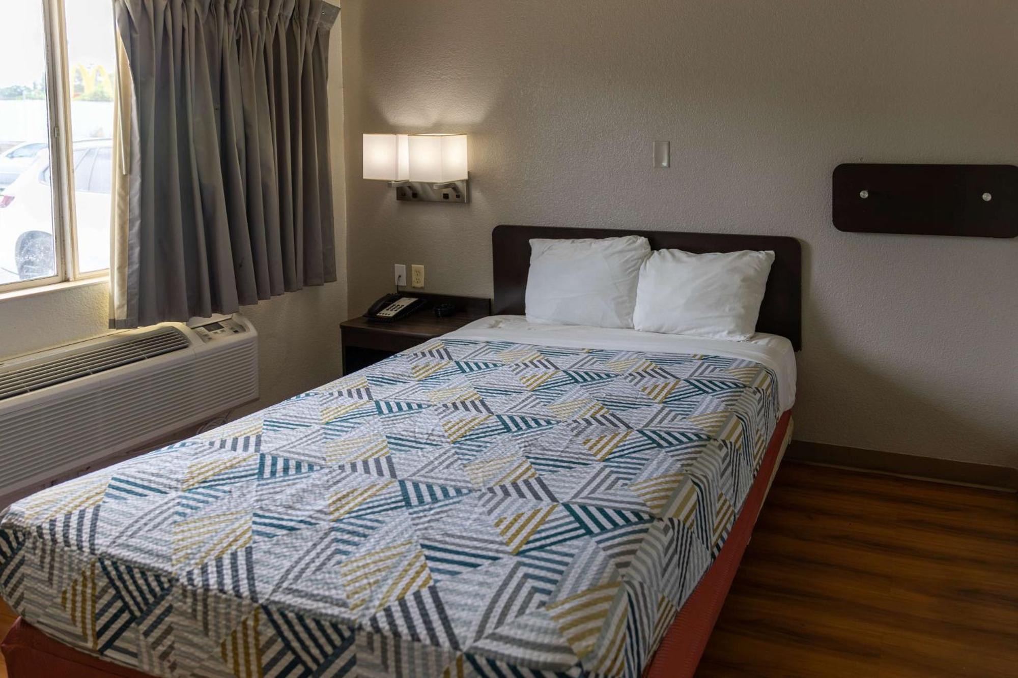 Motel 6-Lufkin, Tx ภายนอก รูปภาพ